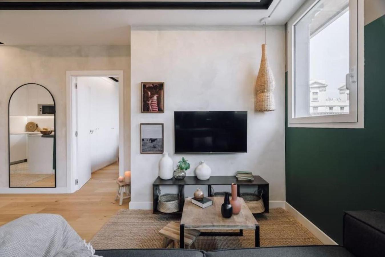 Apartment Batwa - 1 Bedroom In Passeig De Gracia Barcelona
